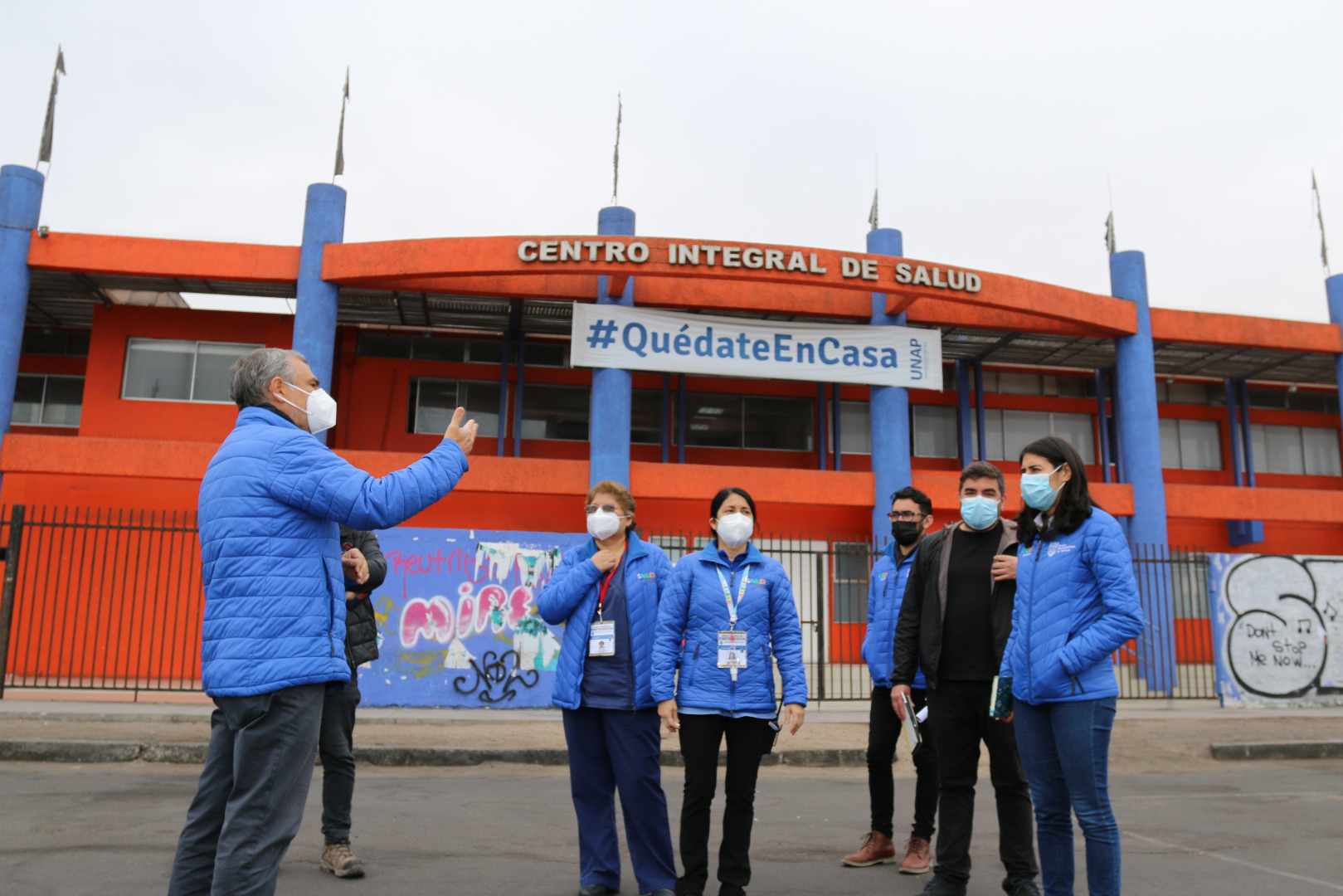 Salud Municipal de Iquique habilita "Vacunatorio al Auto" en estacionamiento de la Universidad Arturo Prat